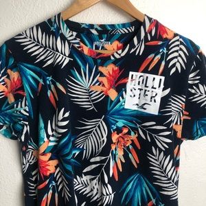 Color Changing Graphic Summer Hollister Shirt